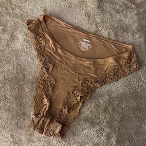 Skims Fits Everybody Corded Lace Trim Tanga in Ochre